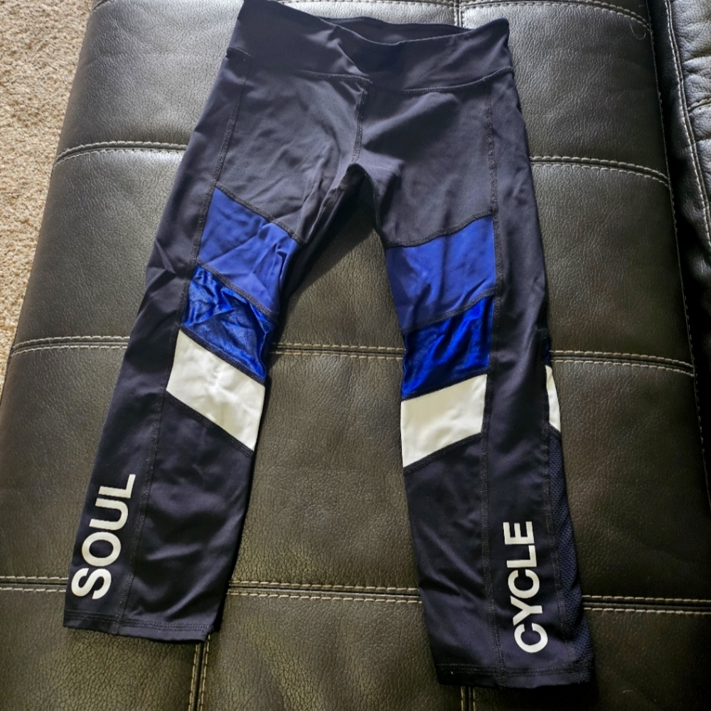 Soulcycle Capri Black Blue White Size Medium